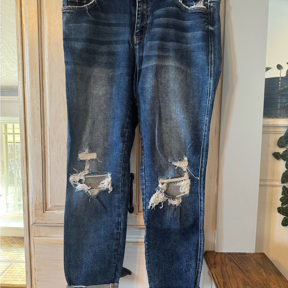 Women's Distressed Blue Jeans
